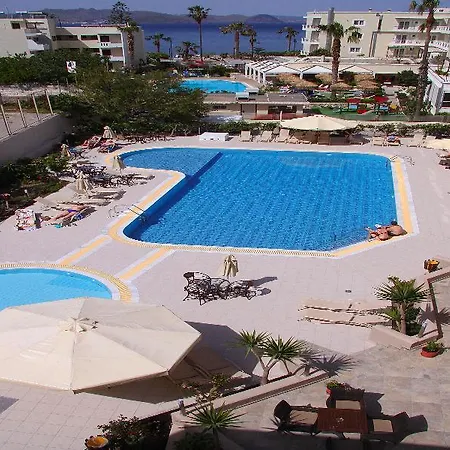 Agela & Apartahotel