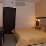 شقة فندقية Agela & 3*