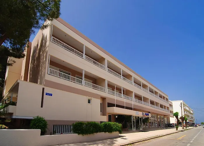 Agela & アパートホテル コス・タウン