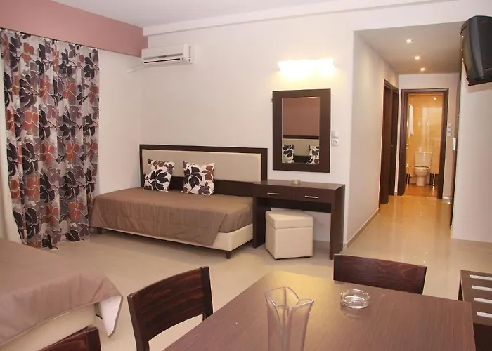 Agela & アパートホテル 3*